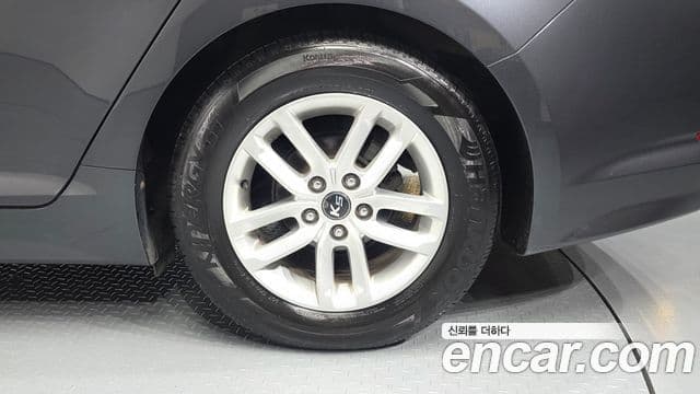 Kia K5 2.0 Deluxe, 2012 все фото