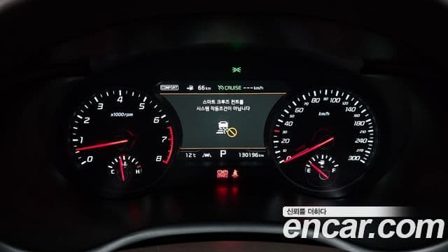 Kia 스팅어 GT, 2018 8