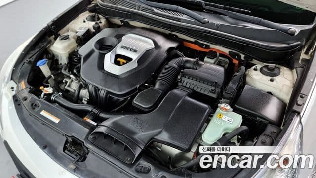 Hyundai Sonata гибрид Modern, 2014 6