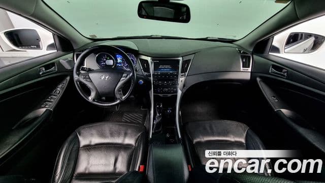 Hyundai Sonata гибрид Modern, 2014 7