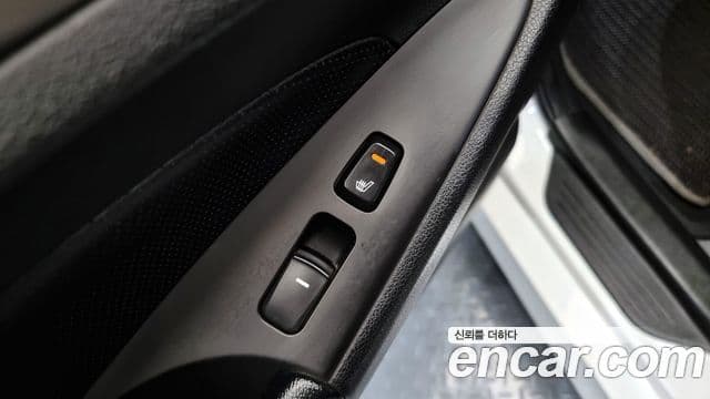 Hyundai Sonata гибрид Modern, 2014 17