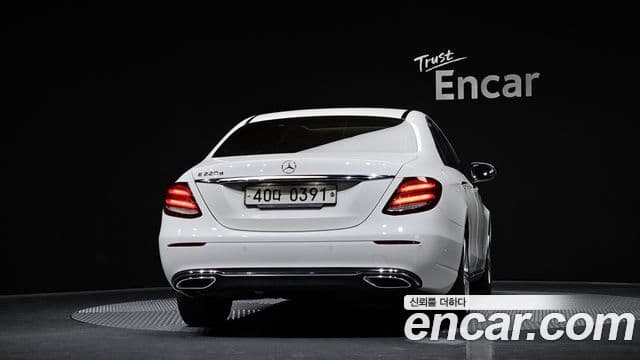 Mercedes-Benz E-класс W213 E220d Avantgarde Intelligent Drive, 2017 4