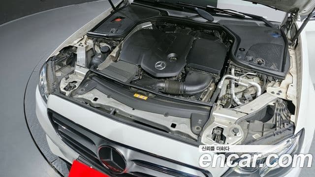 Mercedes-Benz E-класс W213 E220d Avantgarde Intelligent Drive, 2017 6