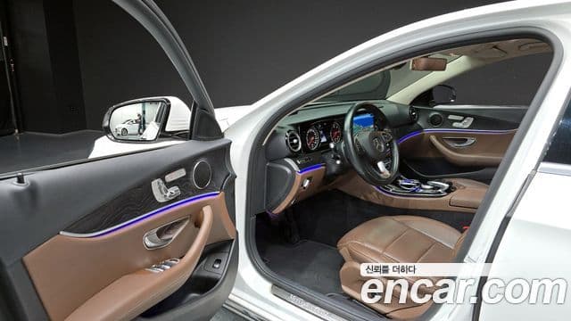 Mercedes-Benz E-класс W213 E220d Avantgarde Intelligent Drive, 2017 10