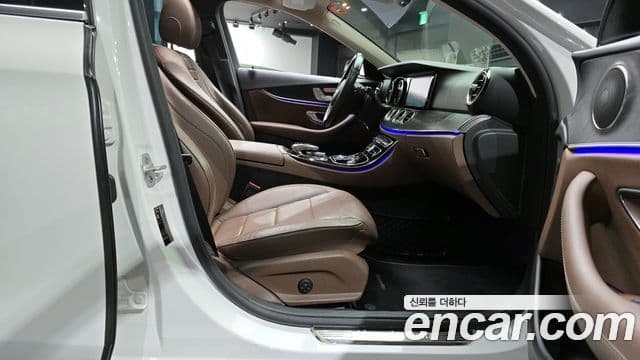 Mercedes-Benz E-класс W213 E220d Avantgarde Intelligent Drive, 2017 11