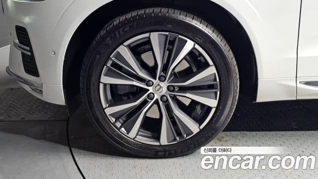 Volvo XC60 2세대 B6 Inscription, 2022 все фото