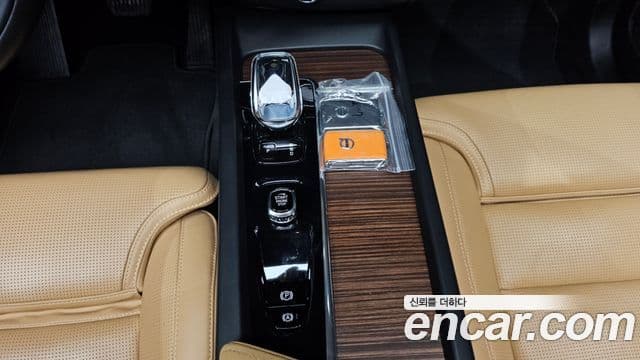 Volvo XC60 2세대 B6 Inscription, 2022 9