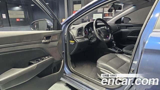 Hyundai Avante AD Special, 2017 11