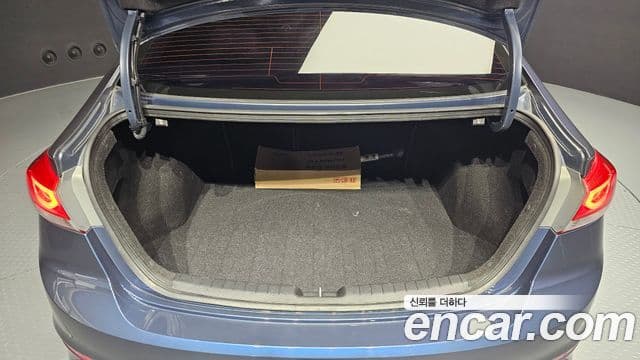 Hyundai Avante AD Special, 2017 20