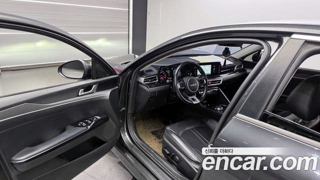 Kia K5 3세대 Prestige, 2022 10