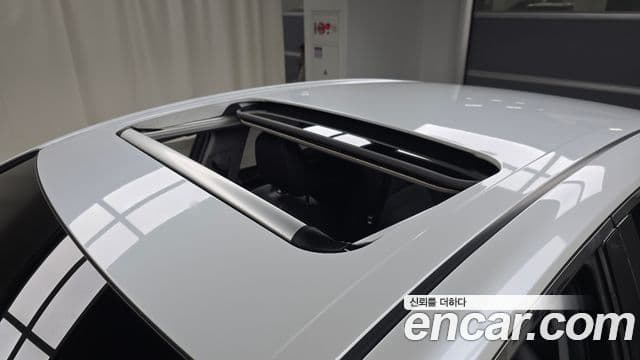 Toyota 캠리 (XV70) 2.5 XLE гибрид, 2019 19