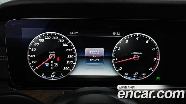 Mercedes-Benz E-класс W213 Exclusive, 2018 8