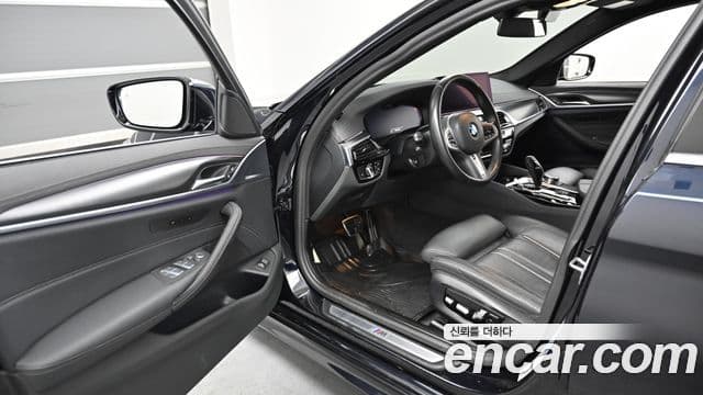 BMW 5시리즈 (G30) 520i M Sport, 2023 11