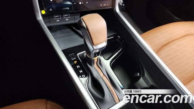 KG모빌리티(SsangYong) Torres T7, 2023 9