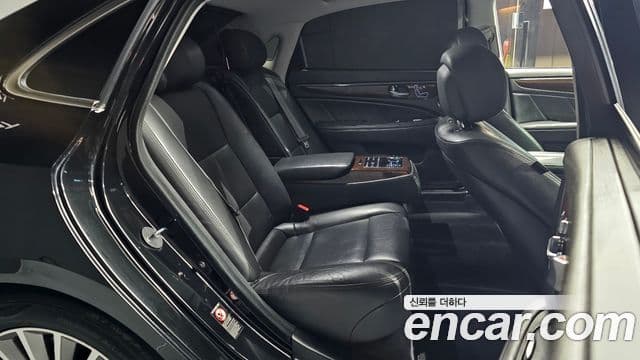 Hyundai Equus(новый кузов / новое поколение) Premium, 2015 12