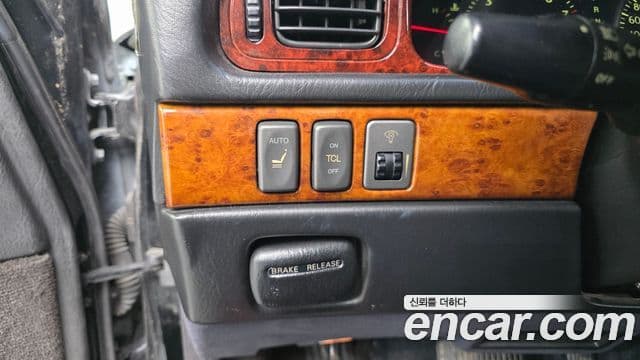 Hyundai 다이너스티 3.0 V6, 2003 13