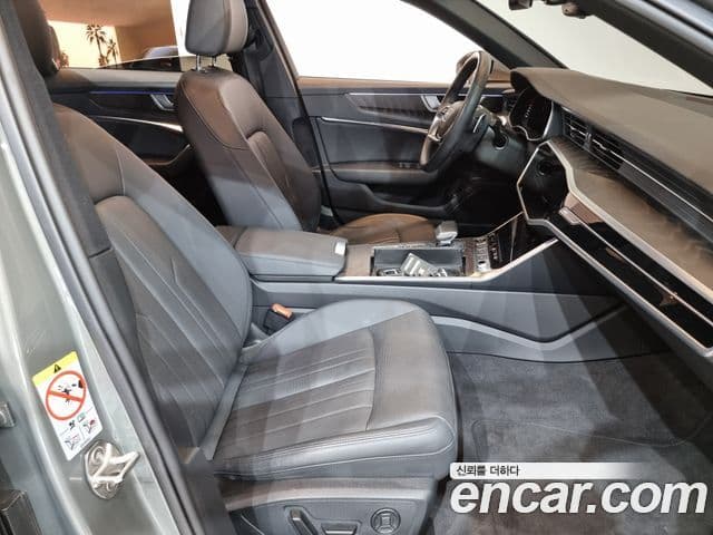 Audi A6 (C8) Premium, 2023 10