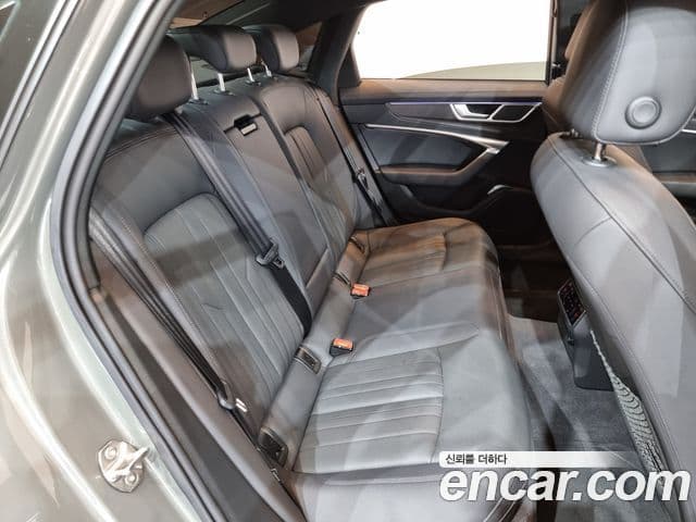 Audi A6 (C8) Premium, 2023 11