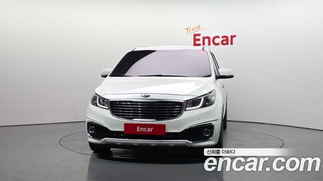 Kia All New Carnival Luxury, 2016 3