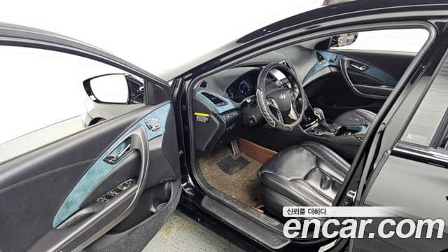 Hyundai Grandeur HG Exclusive, 2014 10