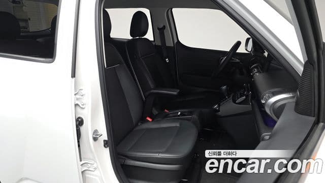 Hyundai Casper турбо D Essential, 2023 10