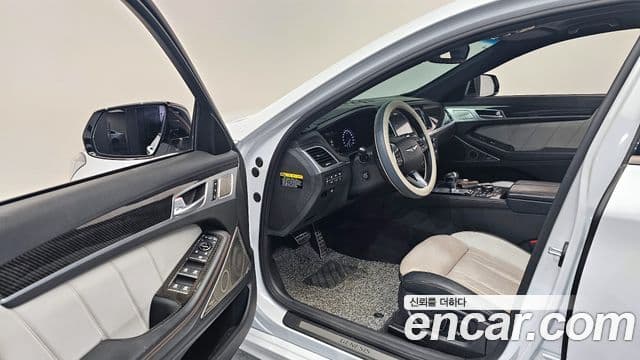 Genesis G80 Sport, 2017 11