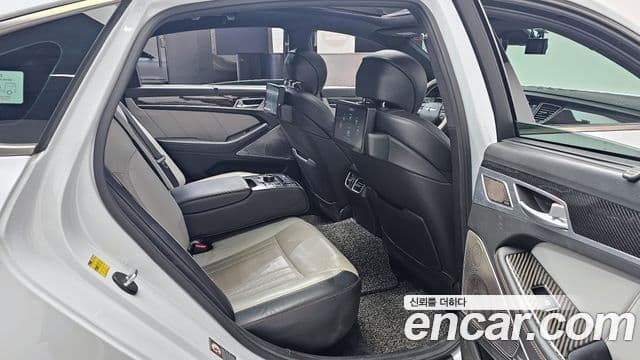 Genesis G80 Sport, 2017 12