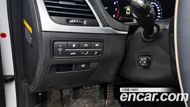 Genesis G80 Sport, 2017 14