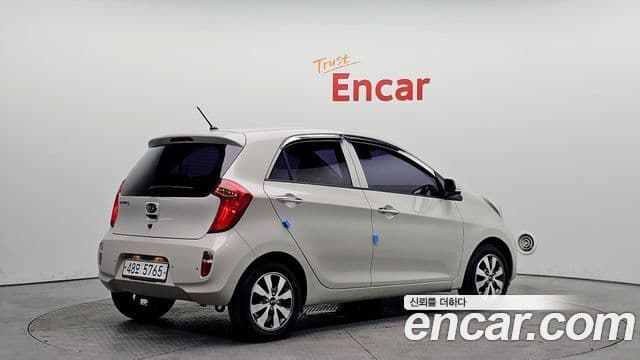 Kia All New Morning Deluxe Trendy, 2014 2