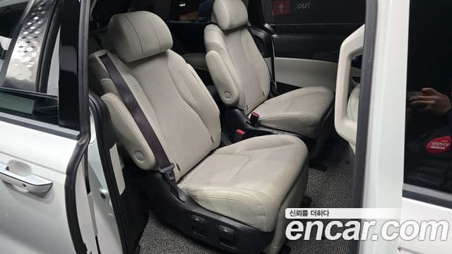 Kia Carnival 4세대 Signature, 2023 12