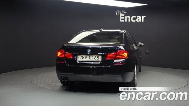 BMW 5시리즈 (F10) 528i xDrive M аэродинамический Special Edition, 2016 4