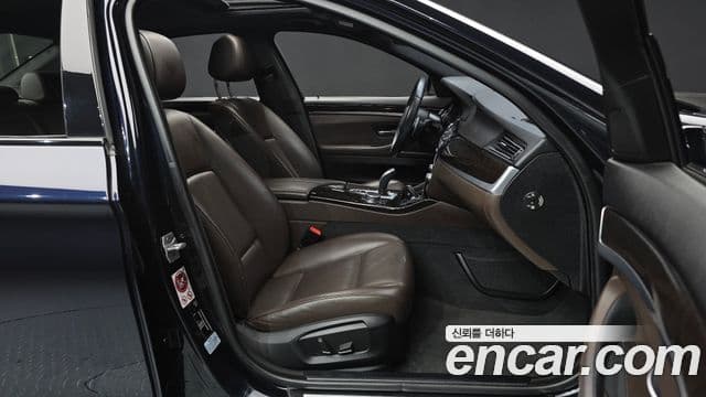 BMW 5시리즈 (F10) 528i xDrive M аэродинамический Special Edition, 2016 11