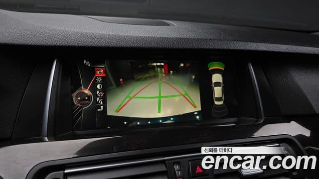 BMW 5시리즈 (F10) 528i xDrive M аэродинамический Special Edition, 2016 15