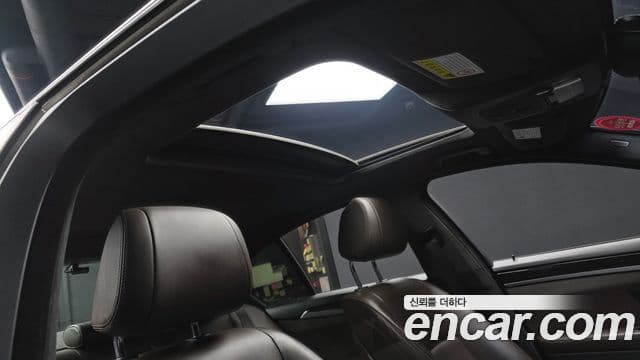 BMW 5시리즈 (F10) 528i xDrive M аэродинамический Special Edition, 2016 18