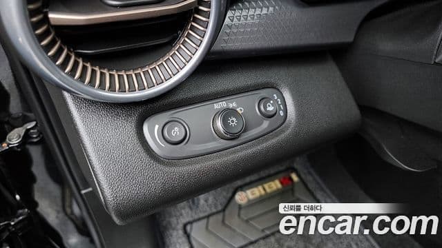 Chevrolet(GM대우) Trax кроссовер 1.2 ACTIV, 2024 17