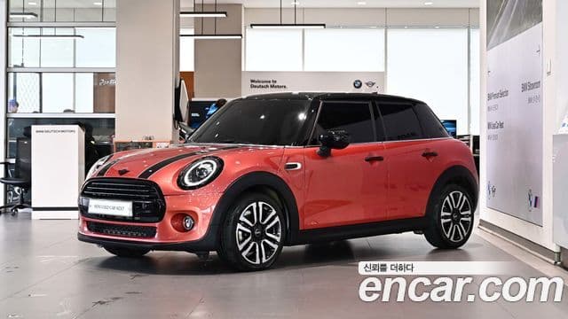 Mini Cooper 3세대, 2020 1