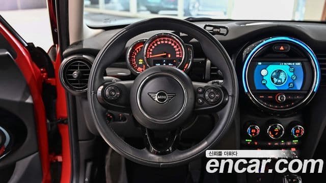 Mini Cooper 3세대, 2020 16