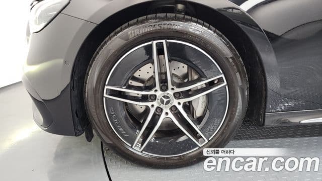 Mercedes-Benz E-класс W214 AMG Line, 2025 все фото