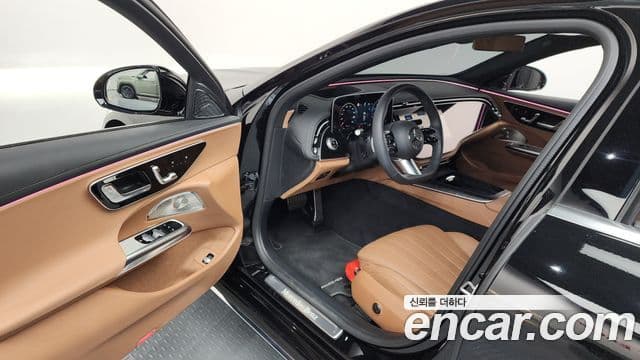 Mercedes-Benz E-класс W214 AMG Line, 2025 10