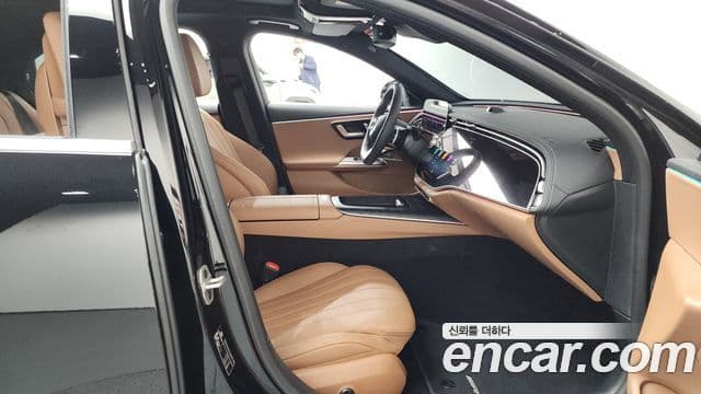 Mercedes-Benz E-класс W214 AMG Line, 2025 11