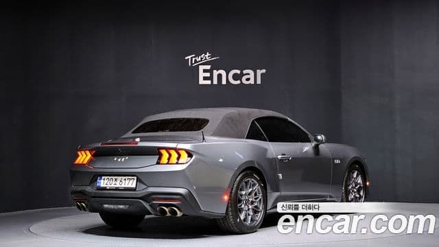 Ford Mustang 7세대 5.0 GT Premium кабриолет, 2024 2