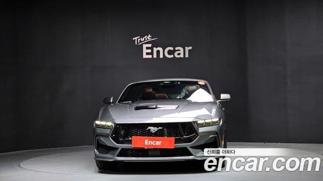 Ford Mustang 7세대 5.0 GT Premium кабриолет, 2024 3