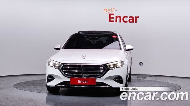 Mercedes-Benz E-класс W214 Exclusive, 2024 3