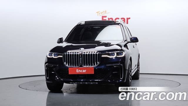 BMW X7 (G07) xDrive 40i M Sport 6인승, 2022 3