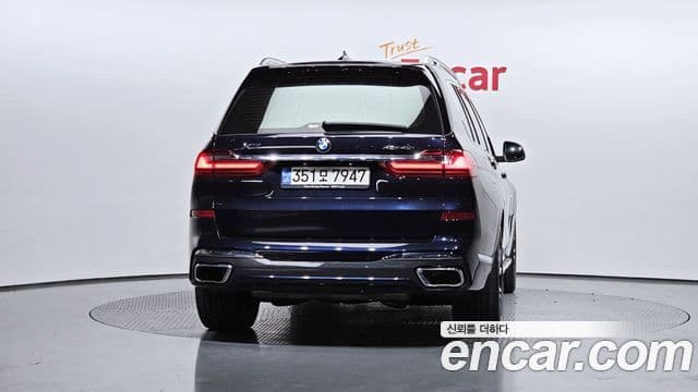 BMW X7 (G07) xDrive 40i M Sport 6인승, 2022 4