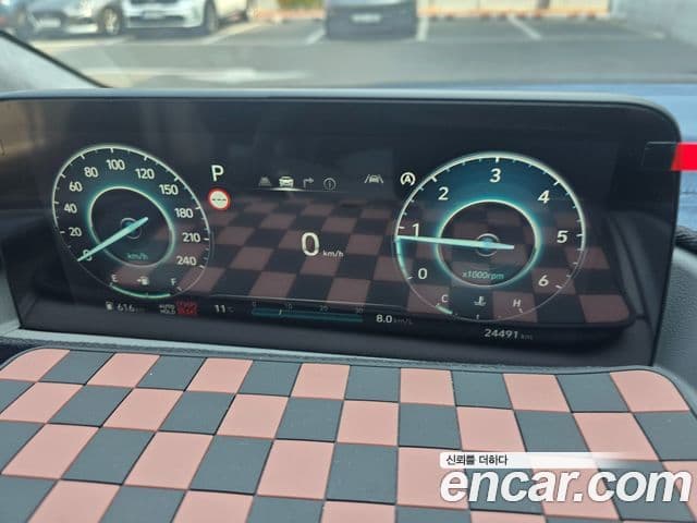 Hyundai Staria Inspiration, 2025 8