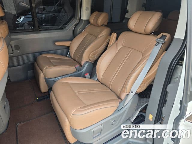 Hyundai Staria Inspiration, 2025 14