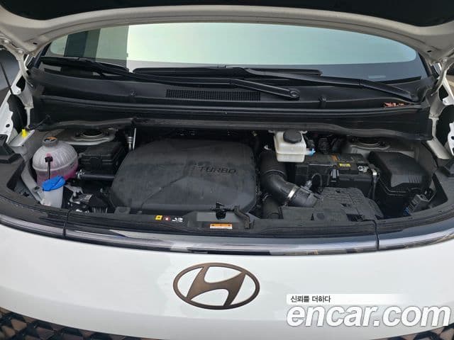 Hyundai Staria Inspiration, 2025 16