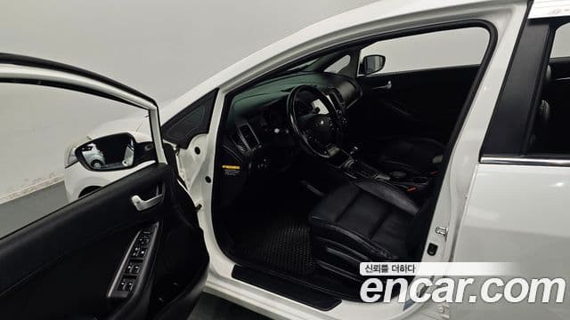 Kia K3 Luxury, 2015 11