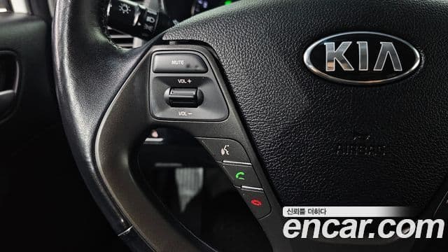 Kia K3 Luxury, 2015 18